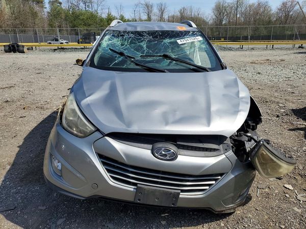 2015 HYUNDAI TUCSON GLS (Middle) — DIRF