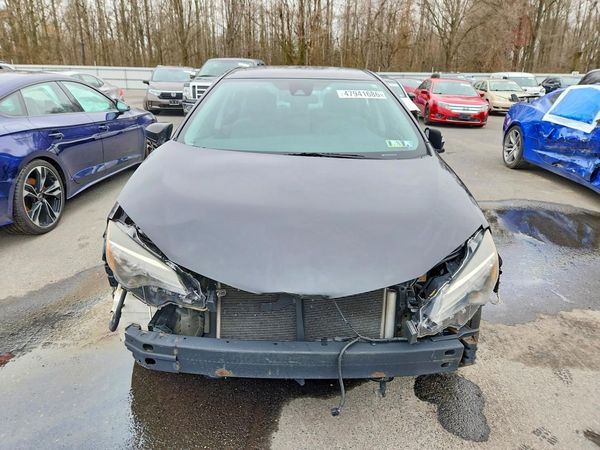 2017 TOYOTA COROLLA