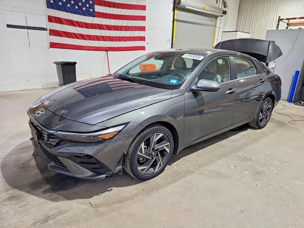 2024 HYUNDAI ELANTRA Limited