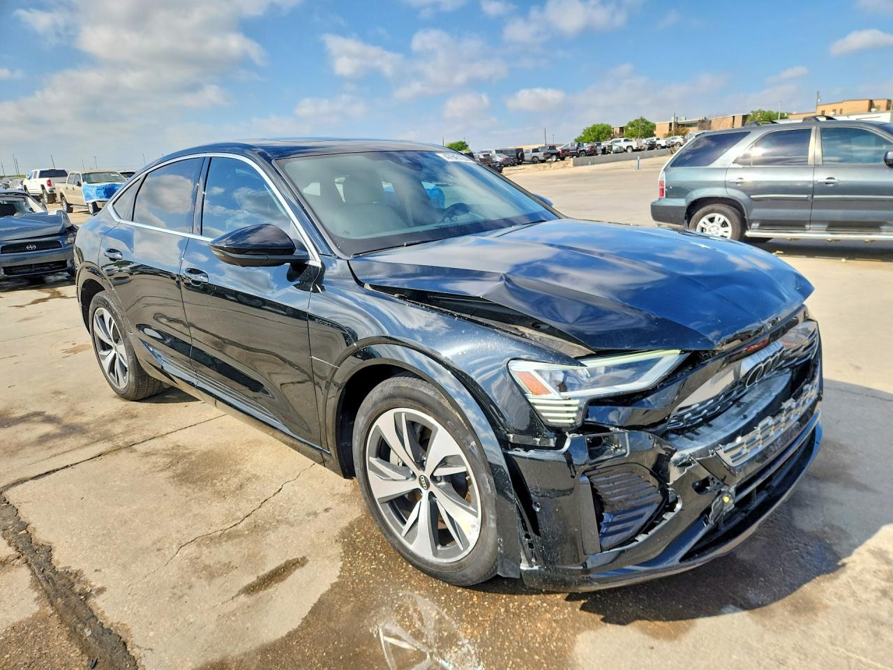 2024 AUDI Q8 E-TRON
