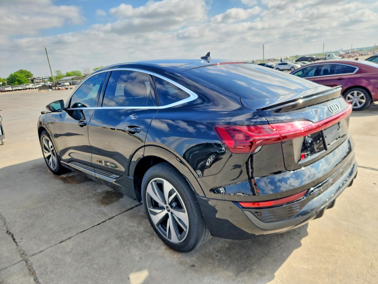 2024 AUDI Q8 E-TRON