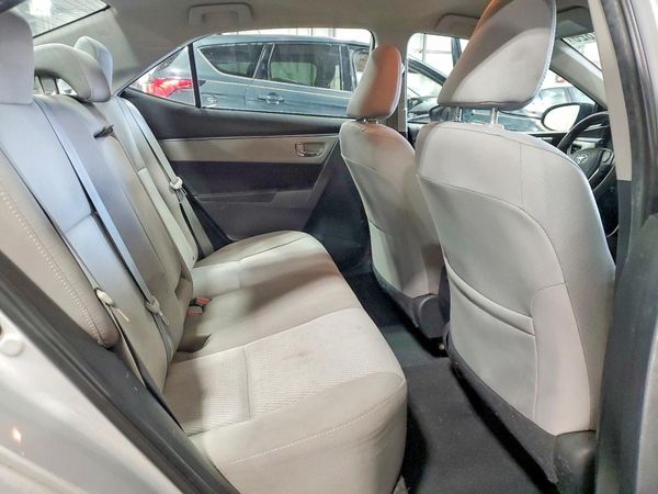 2015 TOYOTA COROLLA