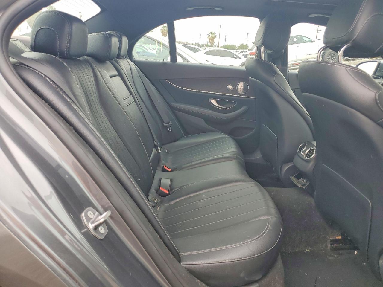 2017 MERCEDES-BENZ E E300-4M