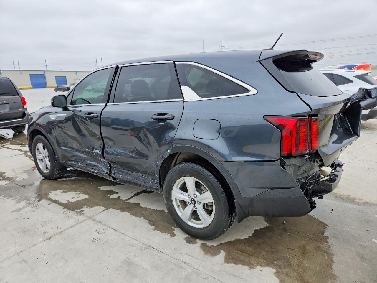 2022 KIA SORENTO LX