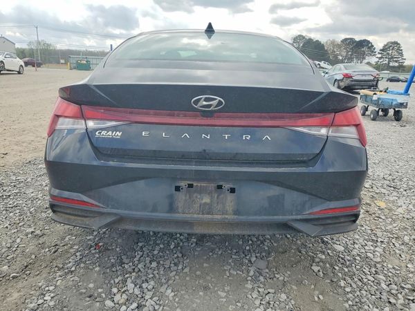 2022 HYUNDAI ELANTRA
