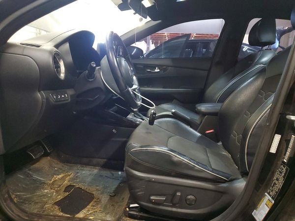 2021 KIA FORTE GT Line