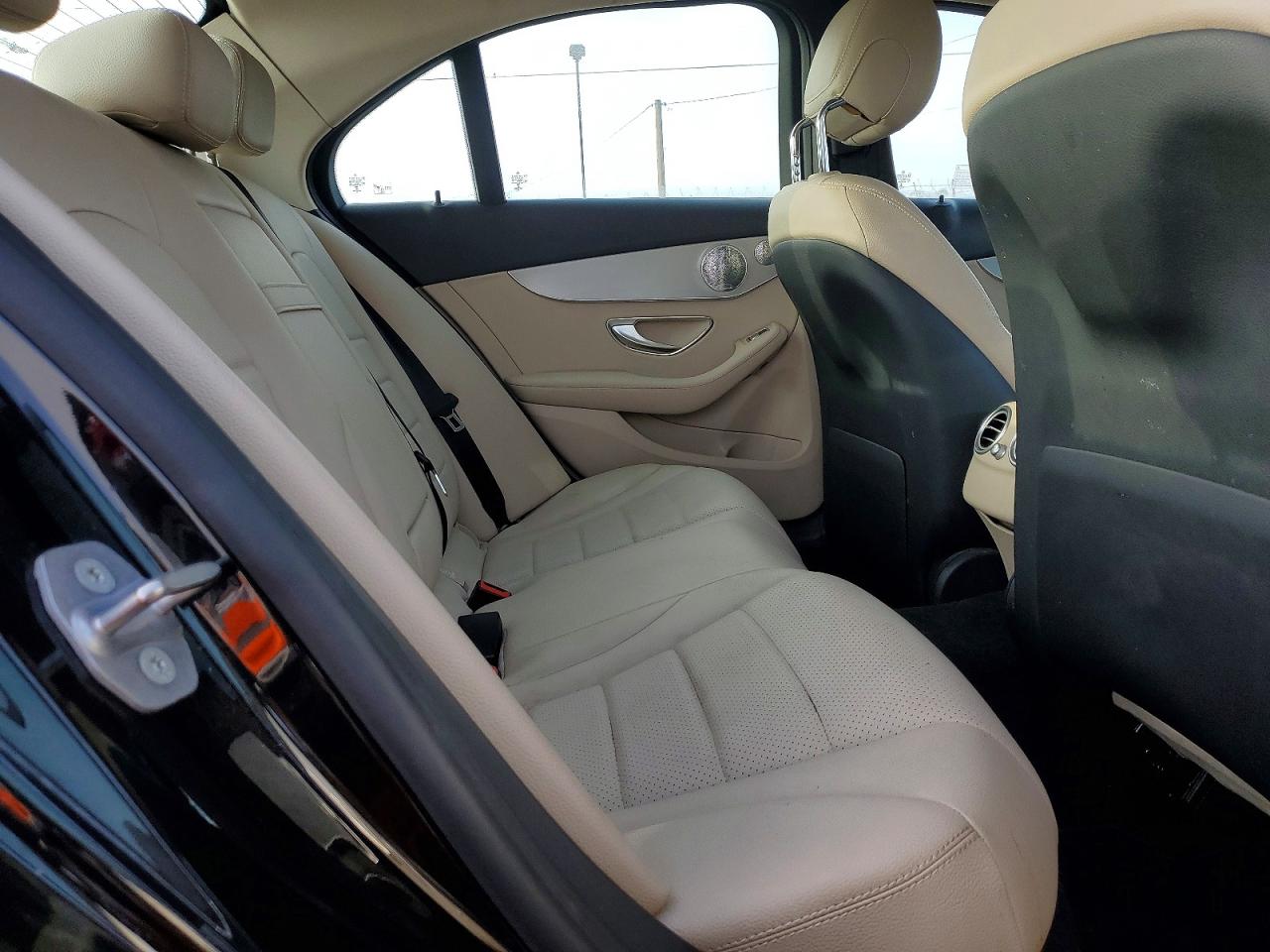 2020 MERCEDES-BENZ C C300