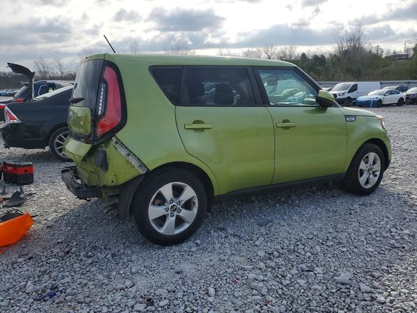2018 KIA SOUL Base