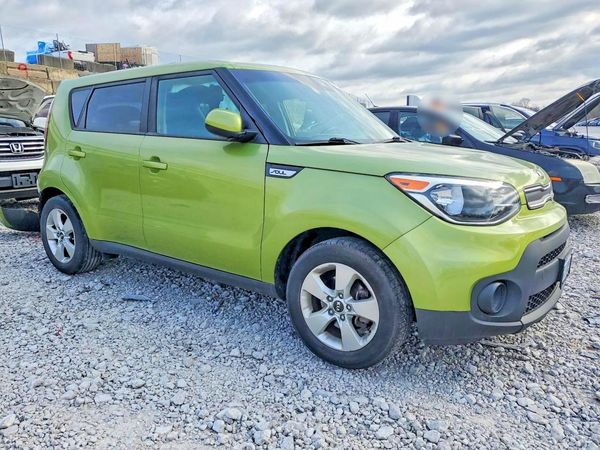 2018 KIA SOUL Base