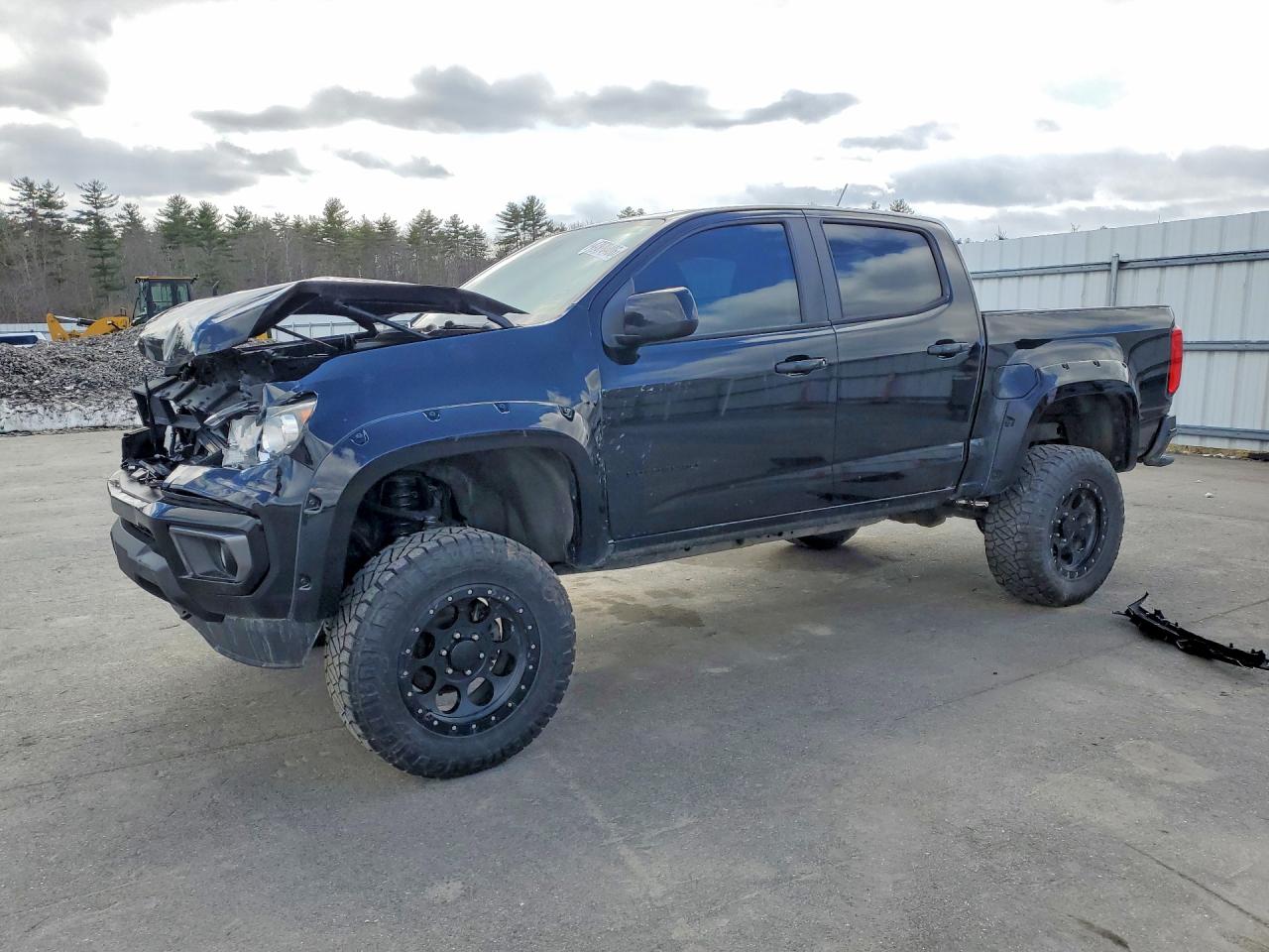2022 CHEVROLET COLORADO LT