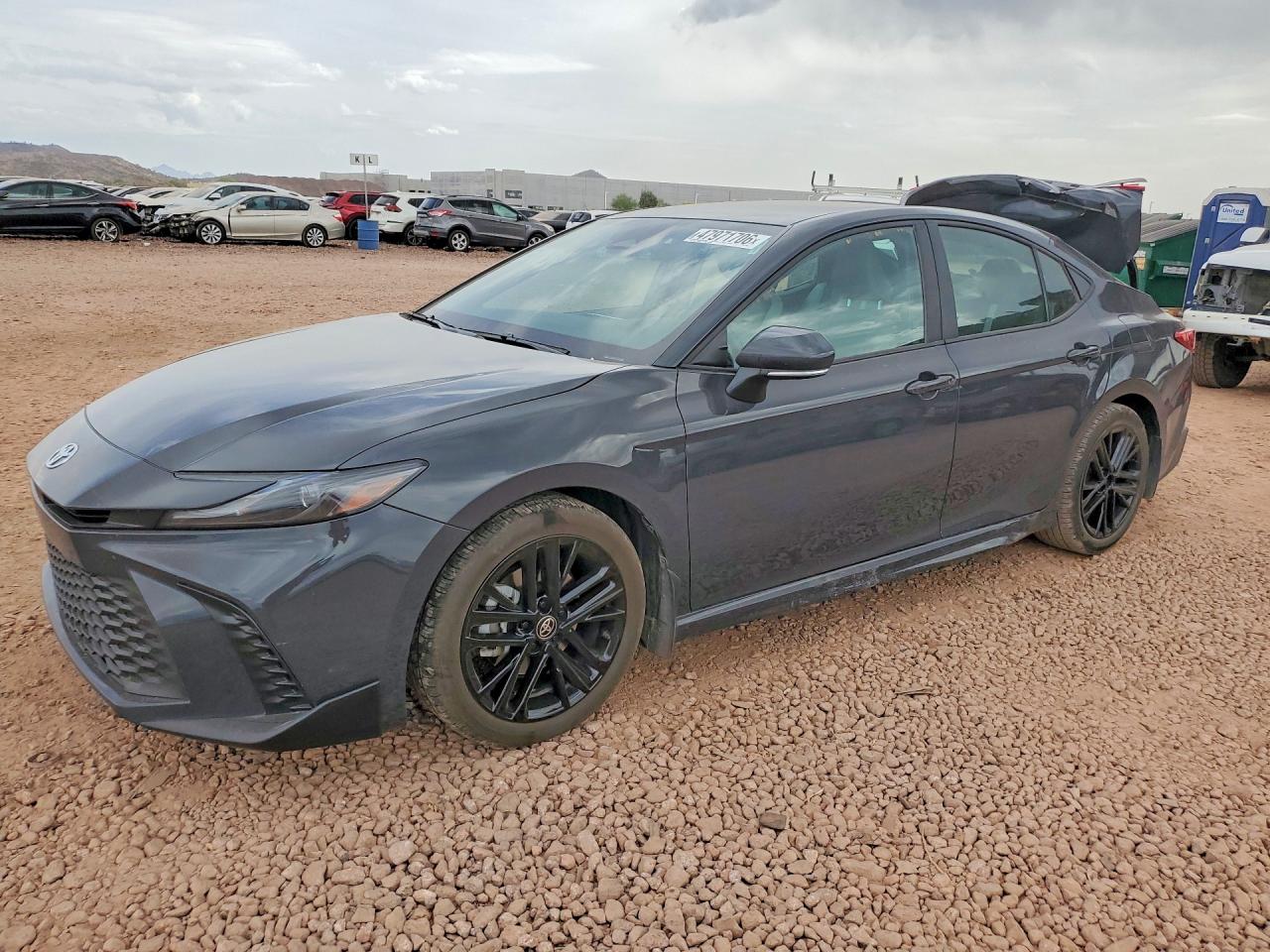 2025 TOYOTA CAMRY