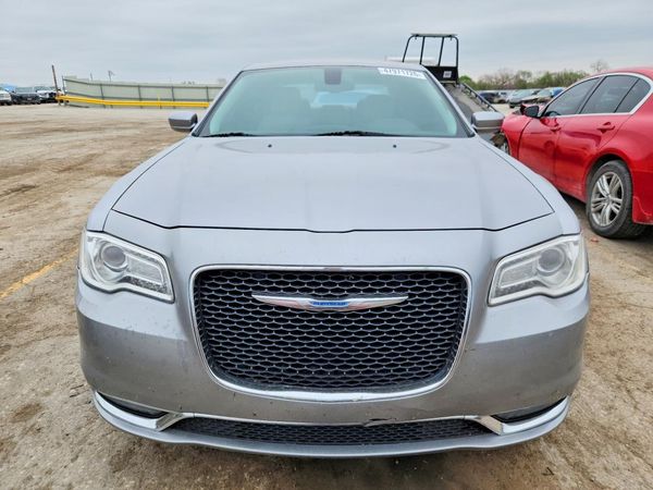 2015 CHRYSLER 300