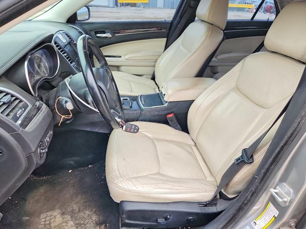 2015 CHRYSLER 300