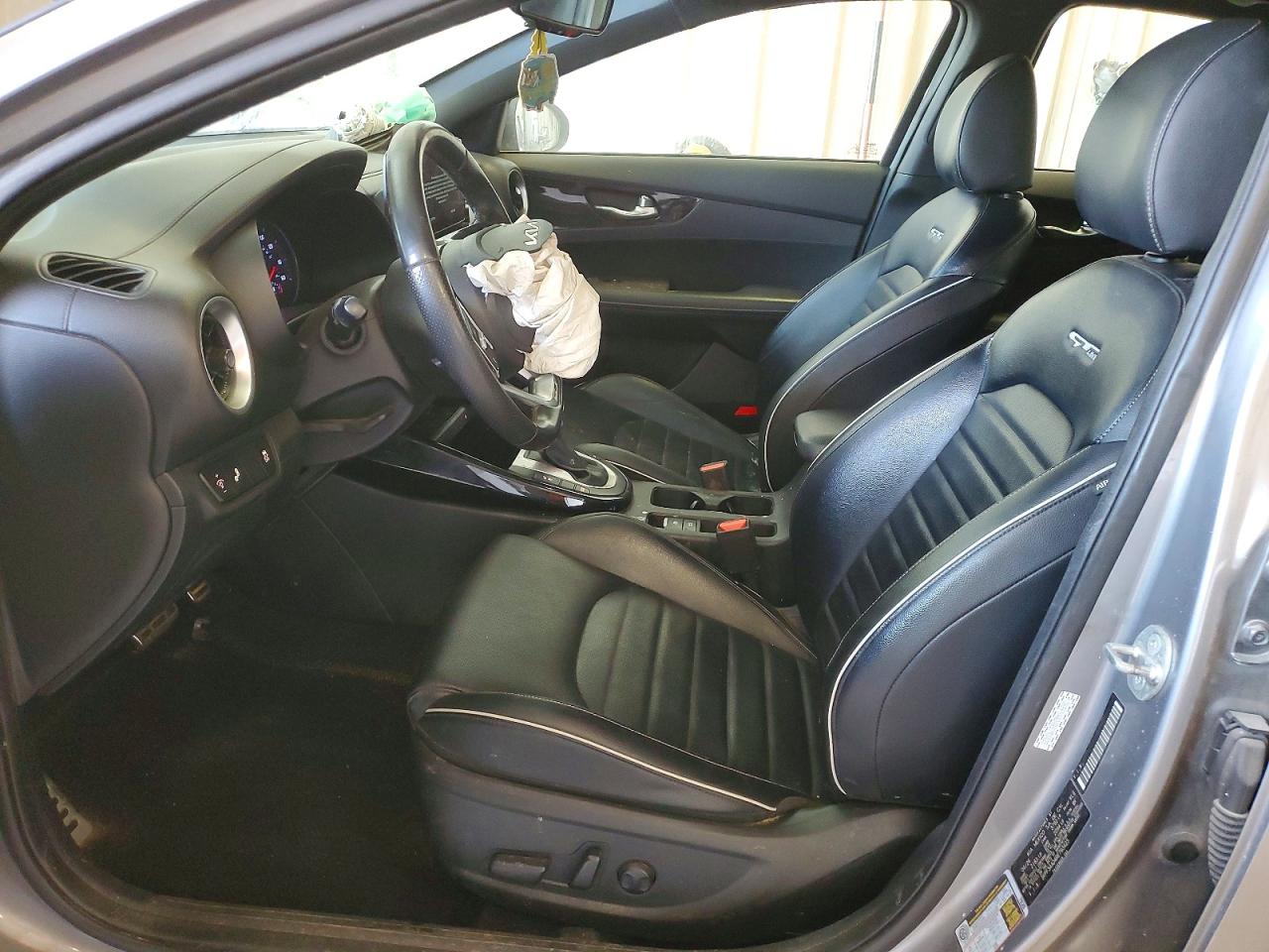 2024 KIA FORTE GT Line