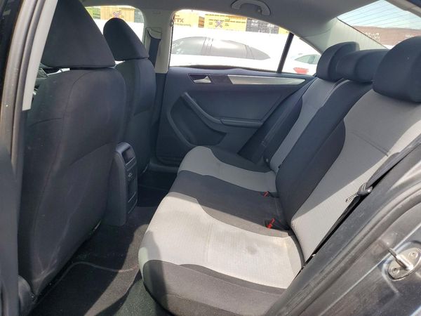 2017 VOLKSWAGEN JETTA