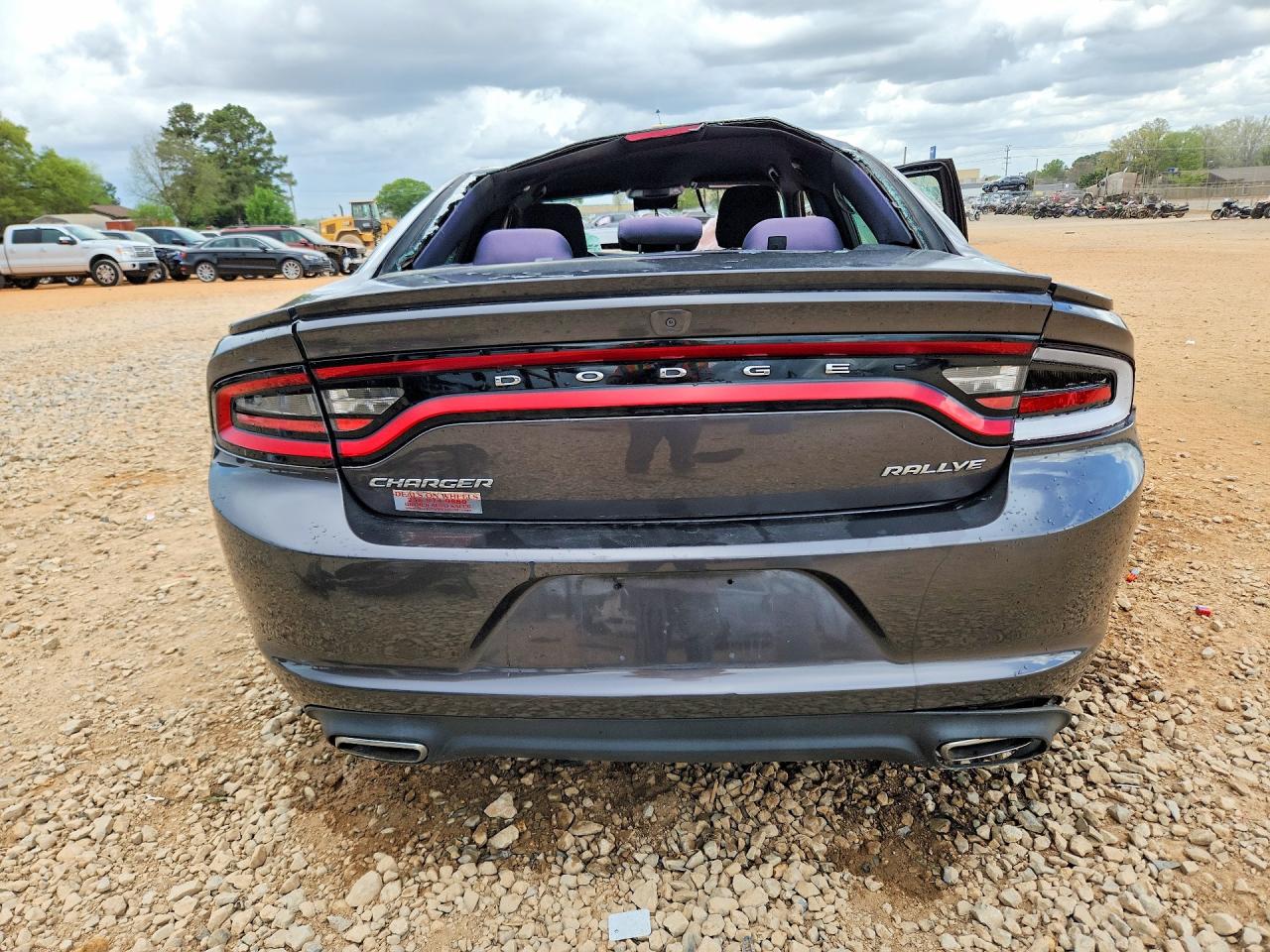 2016 DODGE CHARGER SXT