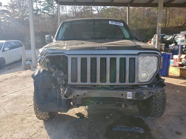 2012 JEEP LIBERTY Sport