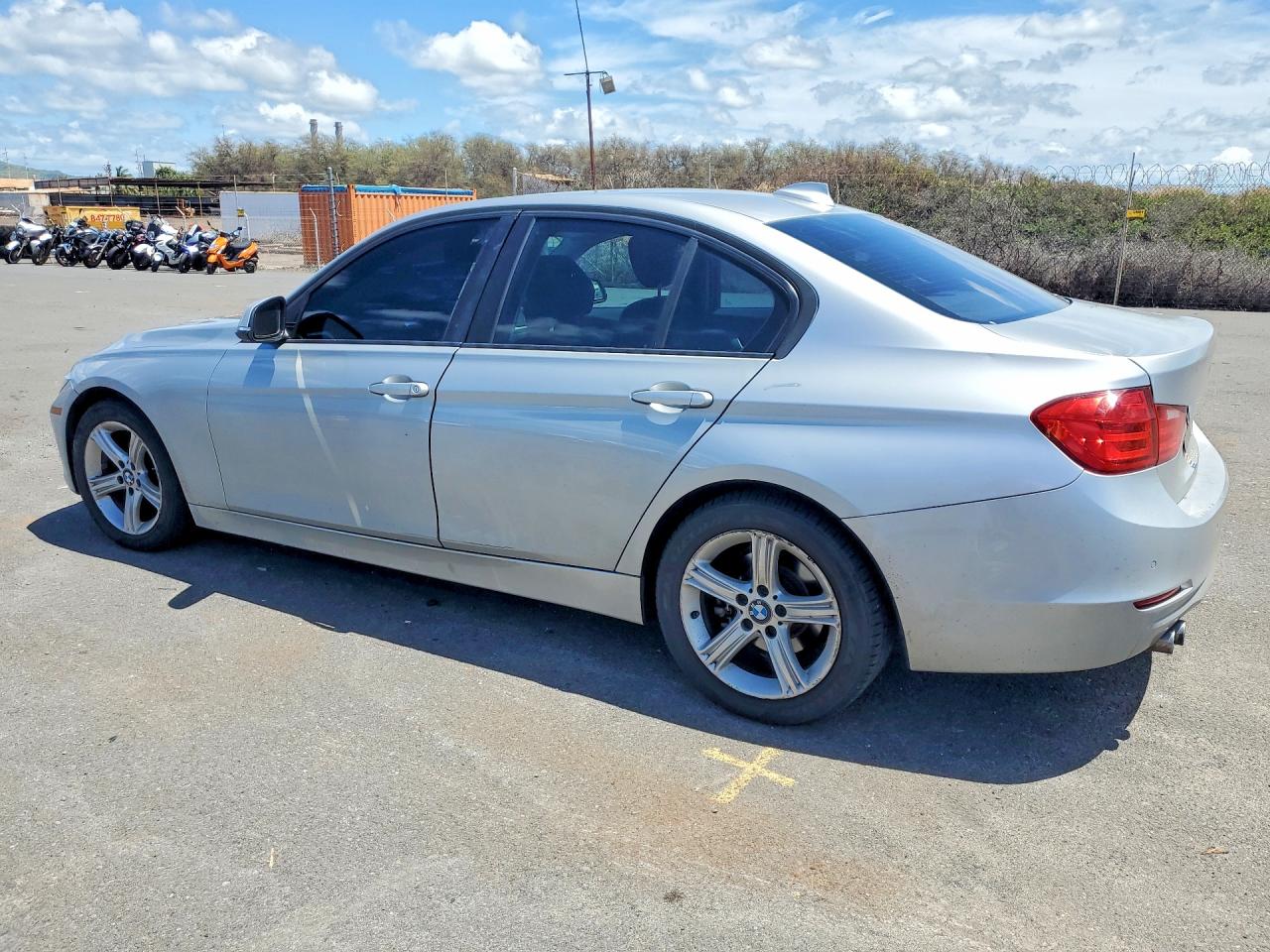 2013 BMW 328 SA