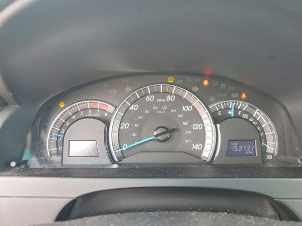 2014 TOYOTA CAMRY