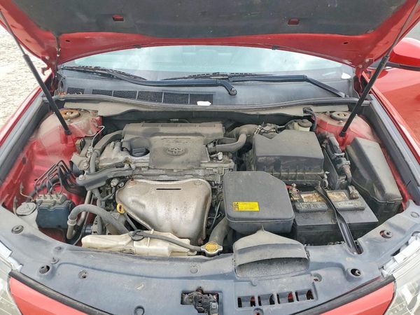 2014 TOYOTA CAMRY