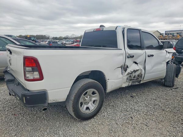2024 RAM 1500 TRADESMAN QUAD CAB 4X2