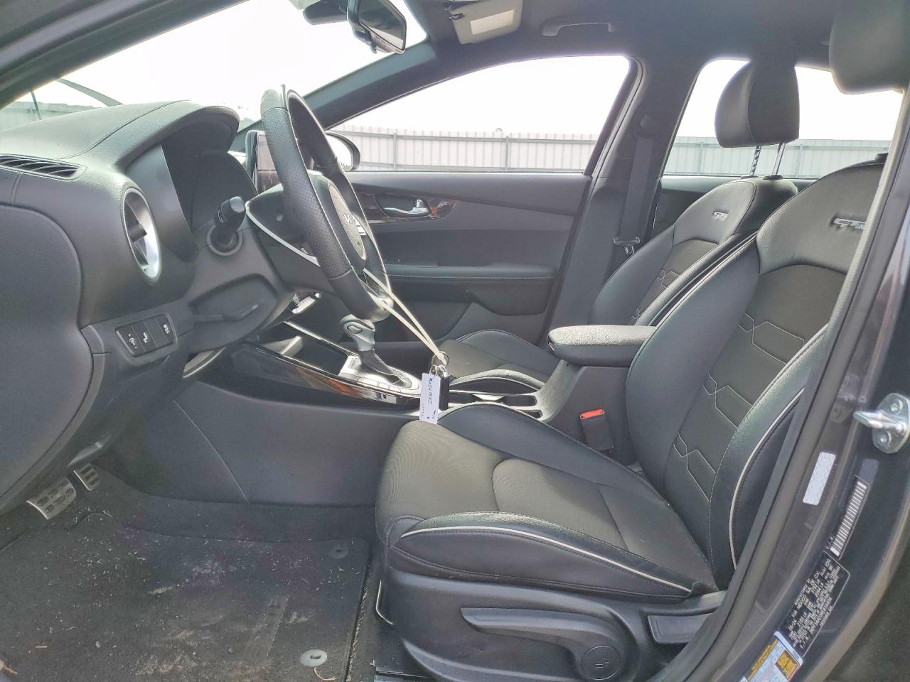 2024 KIA FORTE GT Line
