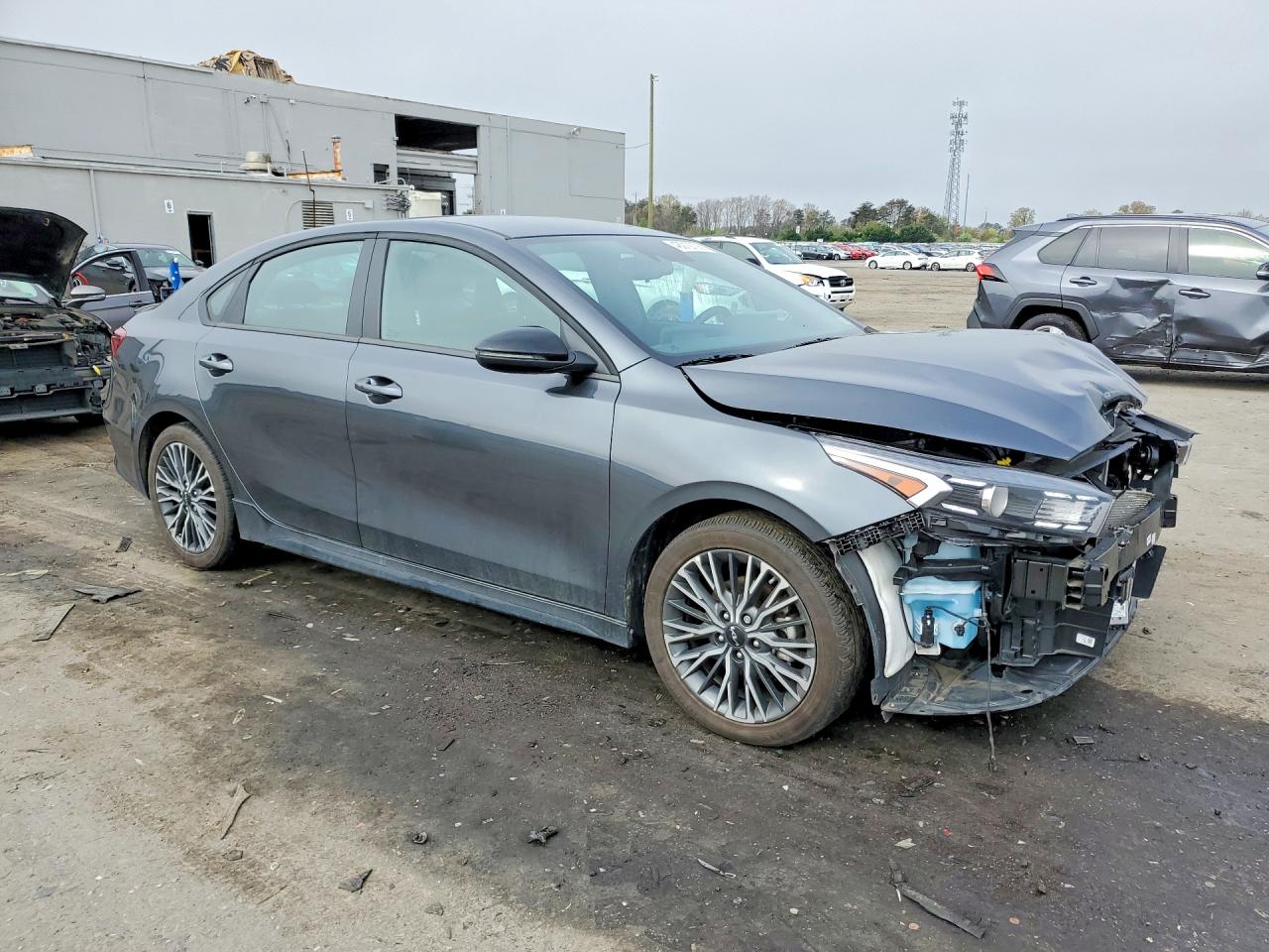 2024 KIA FORTE GT Line