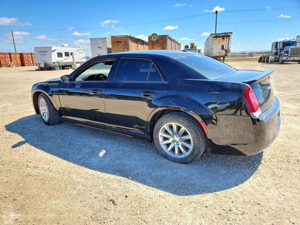 2017 CHRYSLER 300