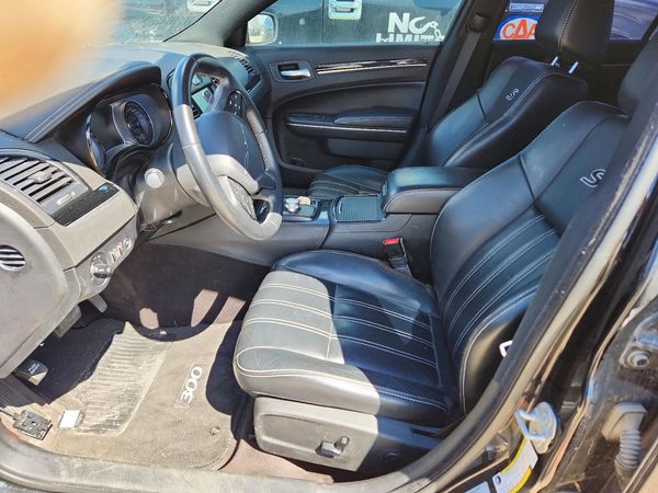 2017 CHRYSLER 300