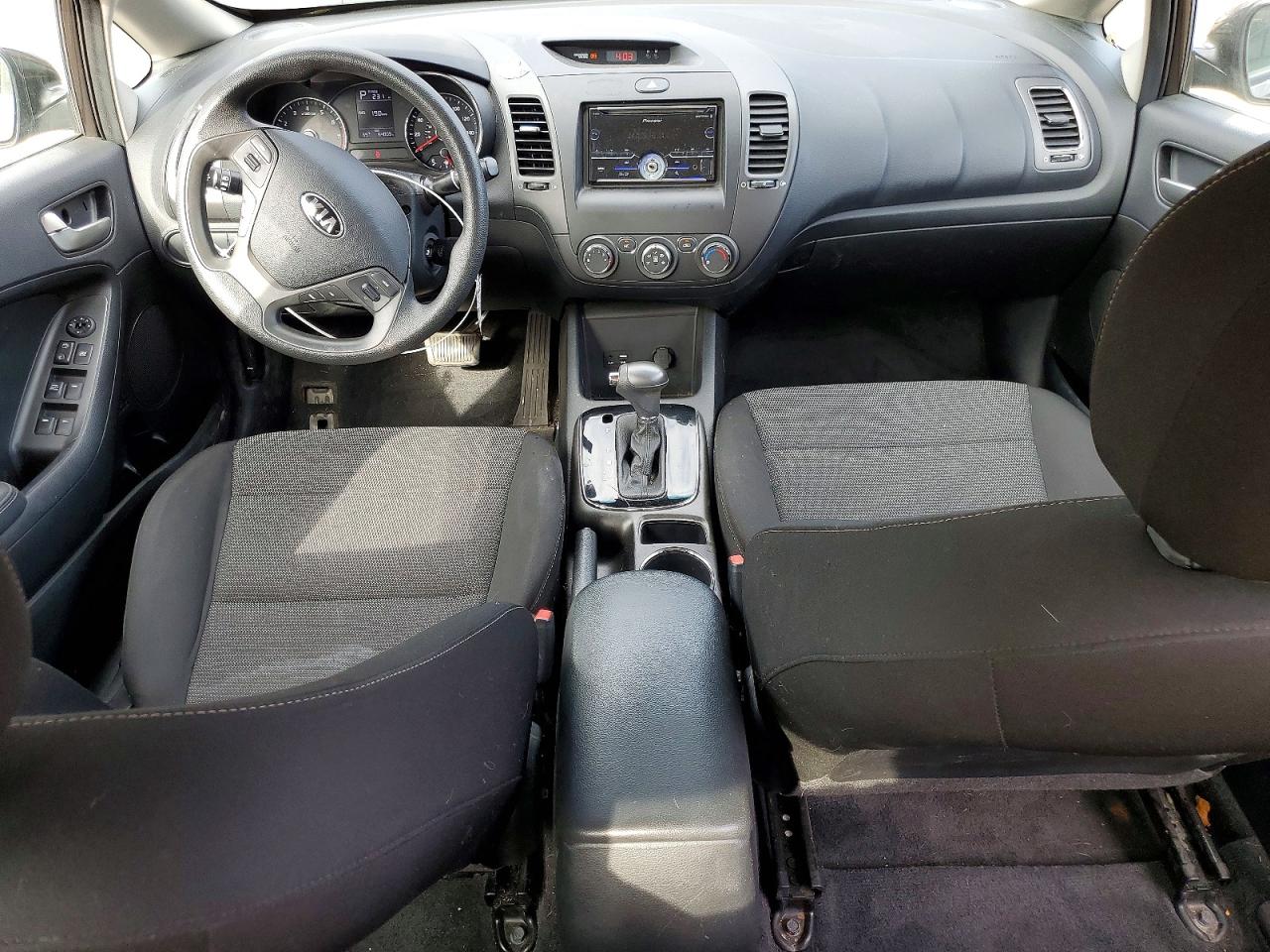 2017 KIA FORTE LX Base