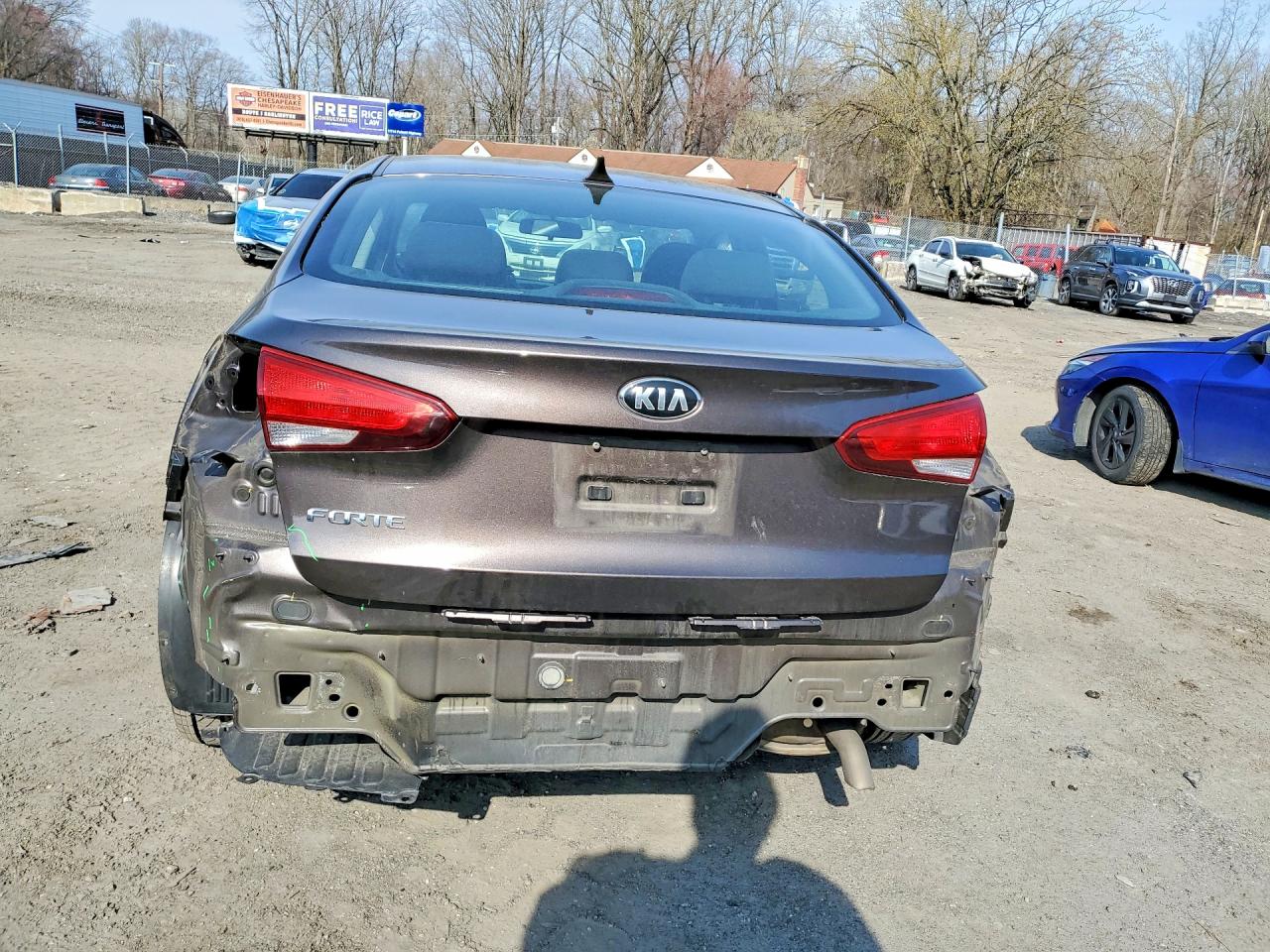 2017 KIA FORTE LX Base