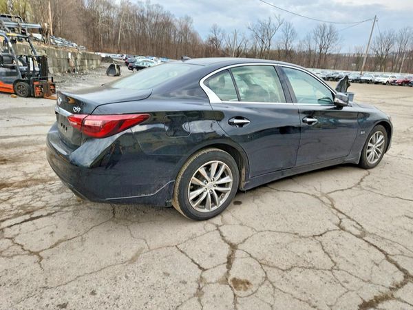 2020 INFINITI Q50