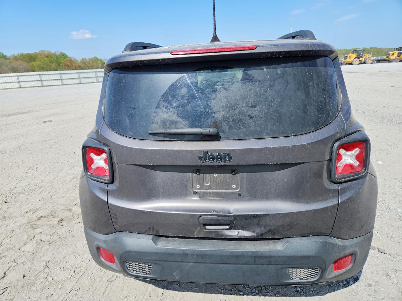 2019 JEEP RENEGADE LATITUDE 4X2