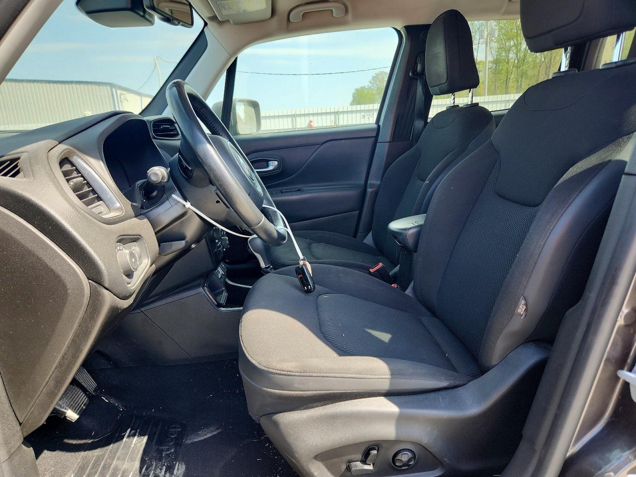 2019 JEEP RENEGADE LATITUDE 4X2