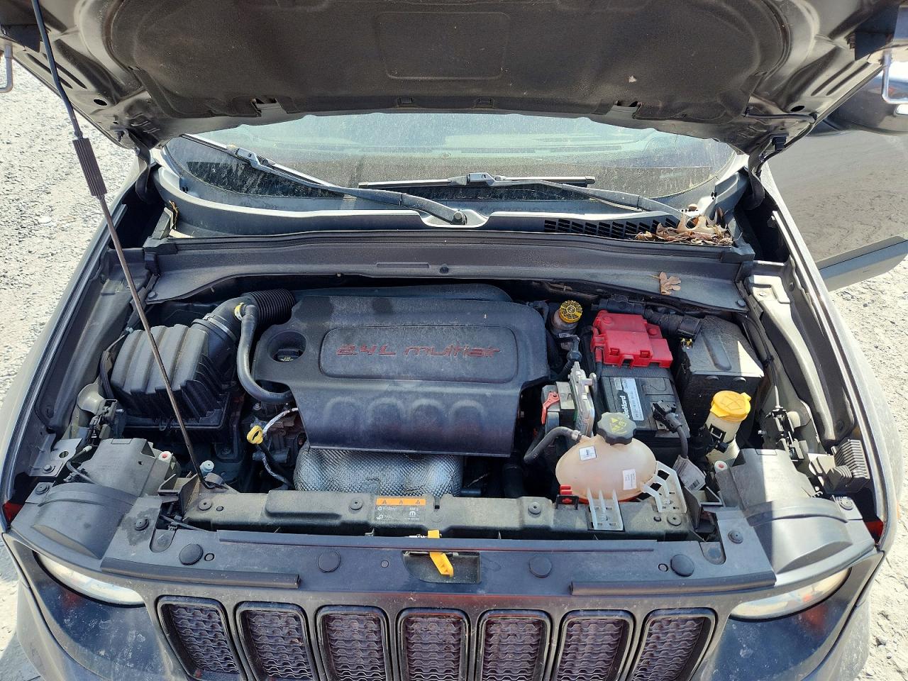 2019 JEEP RENEGADE LATITUDE 4X2
