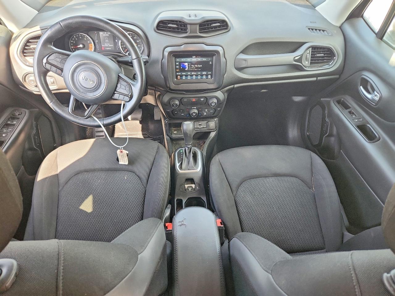 2019 JEEP RENEGADE LATITUDE 4X2