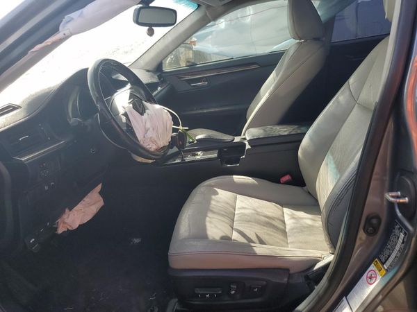 2014 LEXUS ES