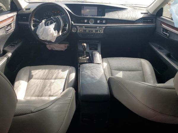 2014 LEXUS ES