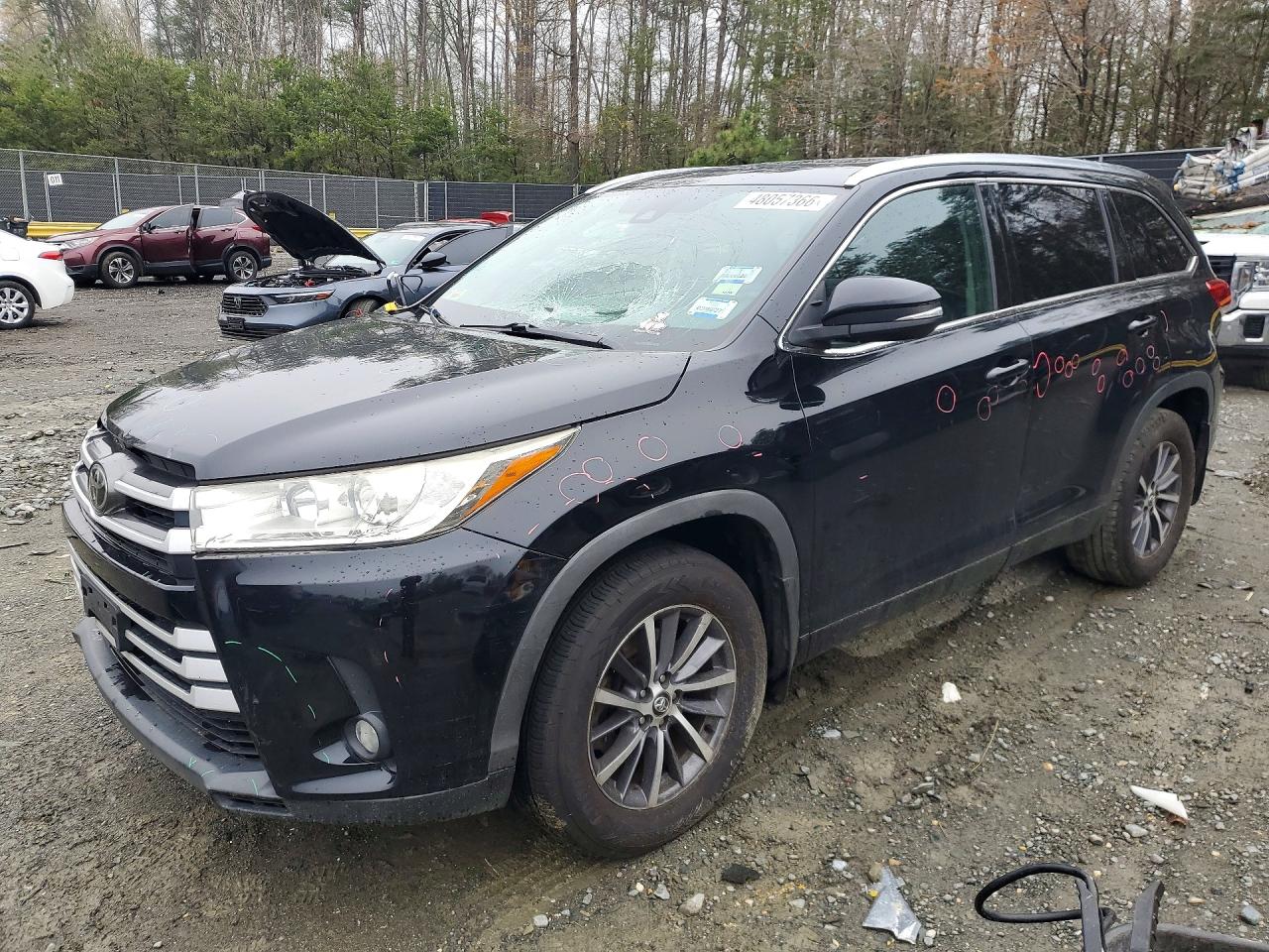 2017 TOYOTA HIGHLANDER SE/XLE