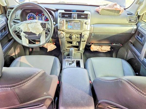 2018 TOYOTA 4RUNNER Ltd/SR5/SR5 Premium