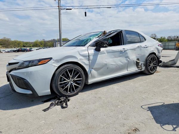 2023 TOYOTA CAMRY