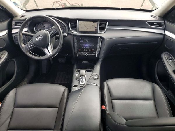 2021 INFINITI QX50 Essential