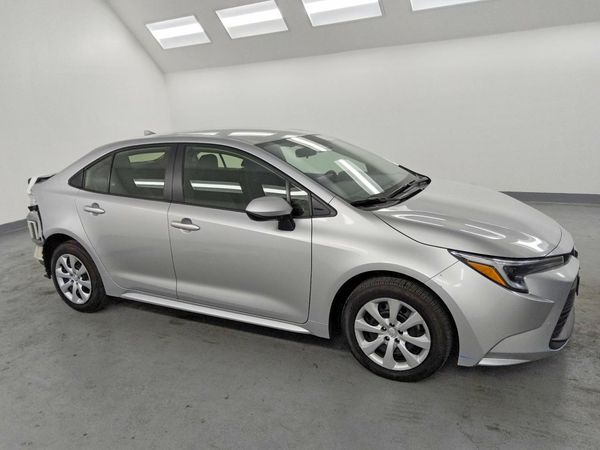 2025 TOYOTA COROLLA LE, XLE, SE