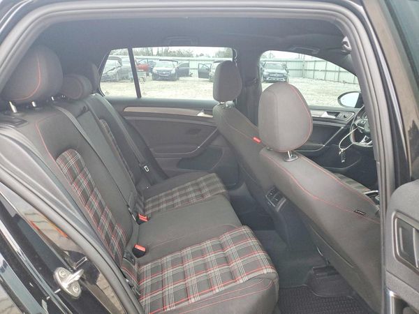 2019 VOLKSWAGEN GTI