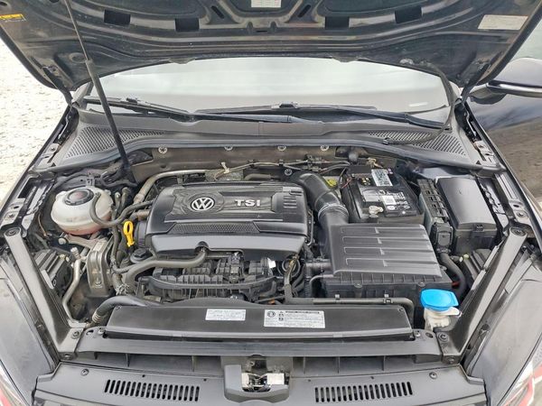 2019 VOLKSWAGEN GTI