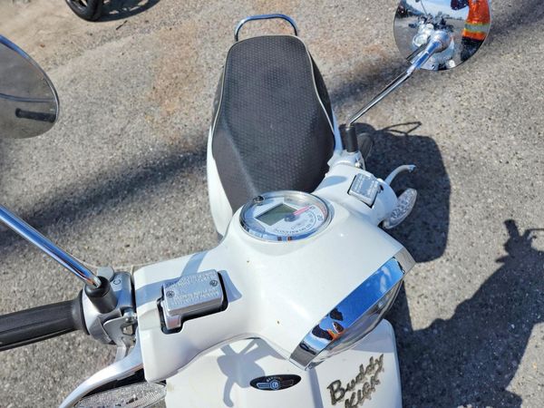 2022 GENUINE SCOOTER CO. SCOOTER