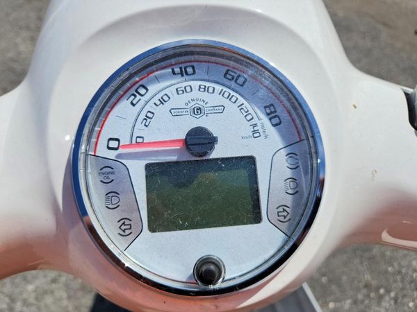 2022 GENUINE SCOOTER CO. SCOOTER