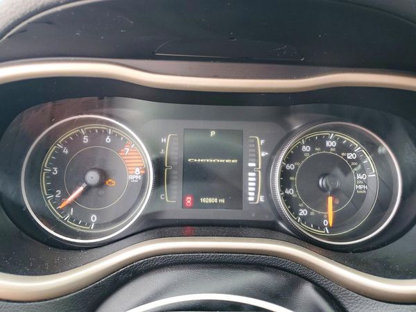 2016 JEEP CHEROKEE LATITUDE FWD