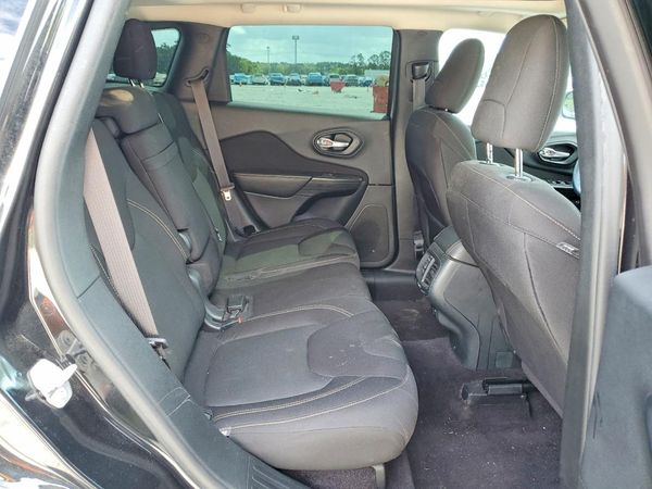 2016 JEEP CHEROKEE LATITUDE FWD