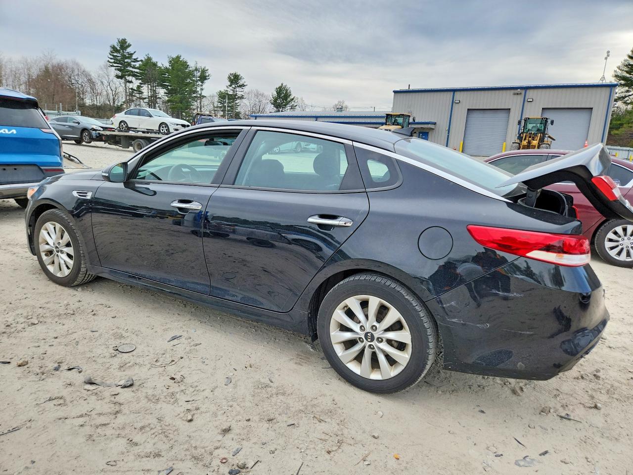 2018 KIA OPTIMA LX